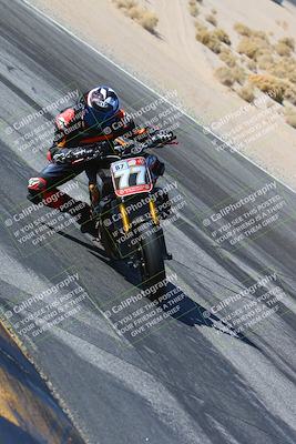 media/Dec-05-2024-Racers Edge (Thu) [[e102e0690b]]/3-B Group/Session 2 (Turn 12 Inside)/